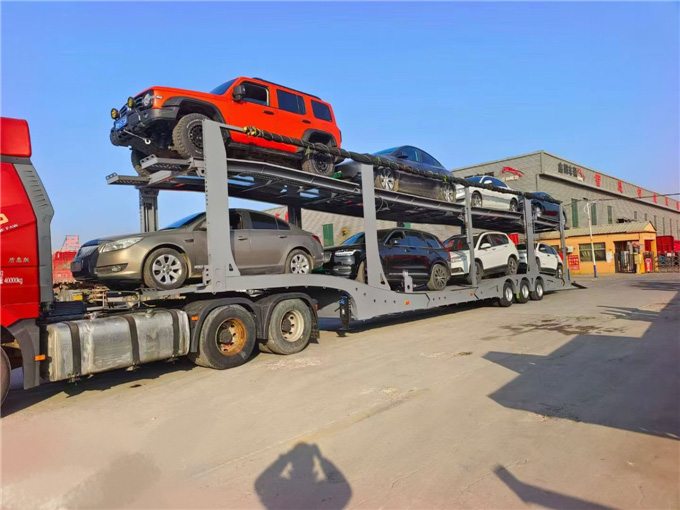 车辆运输车